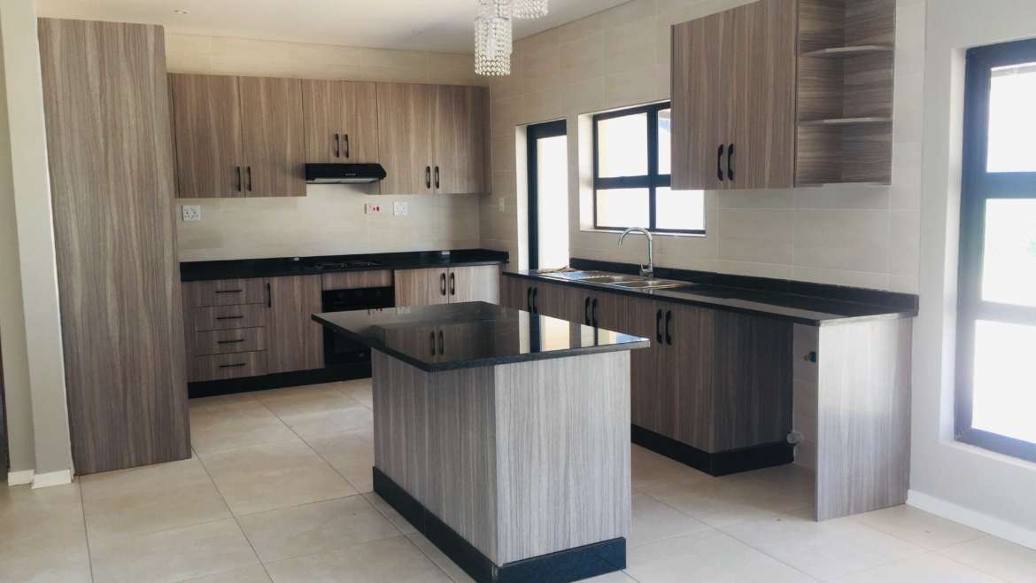 Pakalane 4 Bedroom House