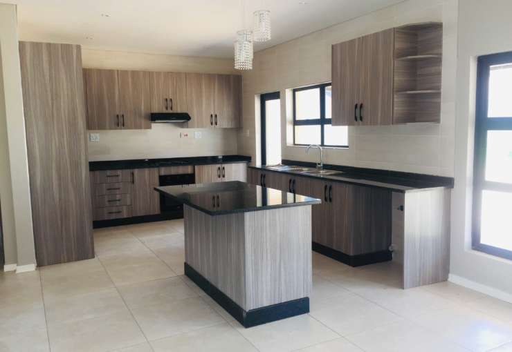 Phakalane house for Rent